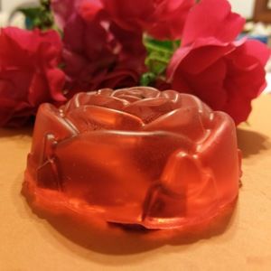 Meet your Posher, Lourdes